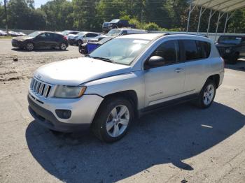  Salvage Jeep Compass