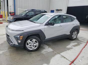  Salvage Hyundai KONA