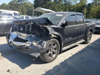  Salvage Nissan Titan