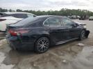 Toyota Camry Se Image 3