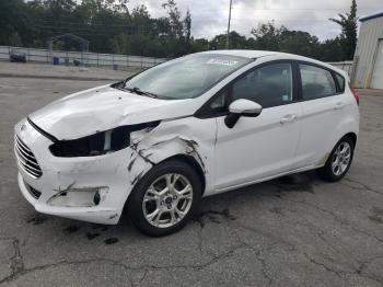  Salvage Ford Fiesta