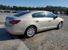 Buick LaCrosse Cx Image 3