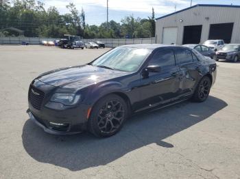  Salvage Chrysler 300