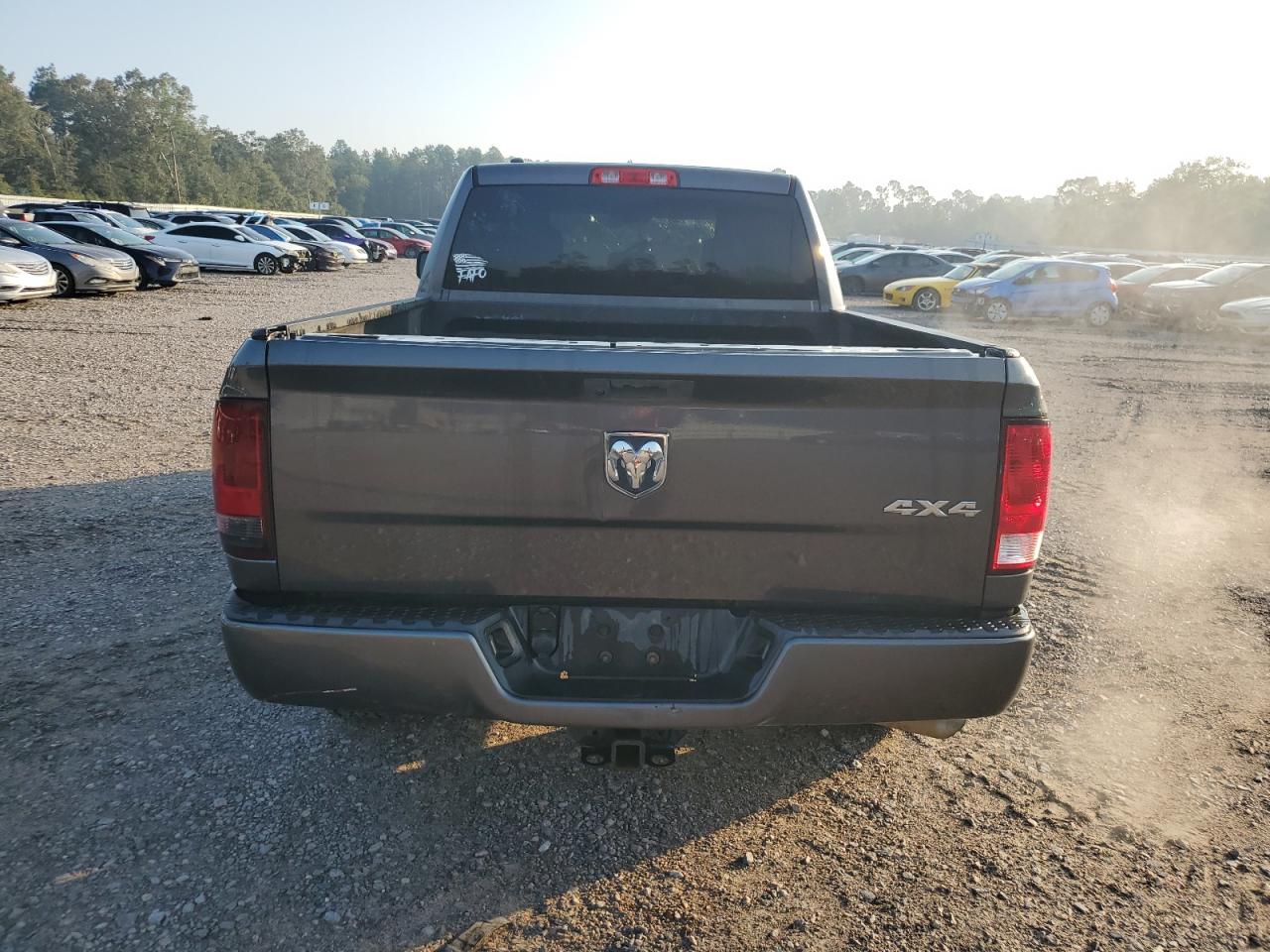 Ram 1500 Tradesman Image 8