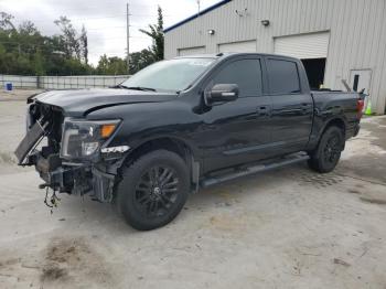  Salvage Nissan Titan