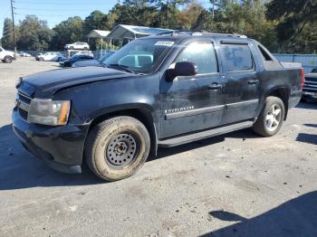  Salvage Chevrolet Avalanche