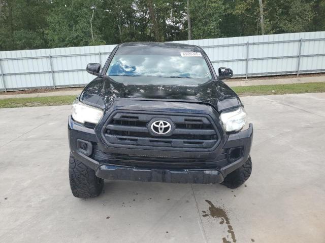 Toyota Tacoma Double Cab Image 8
