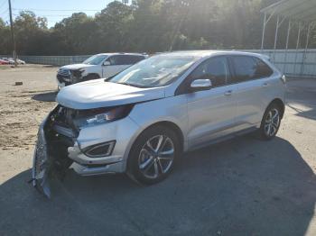  Salvage Ford Edge