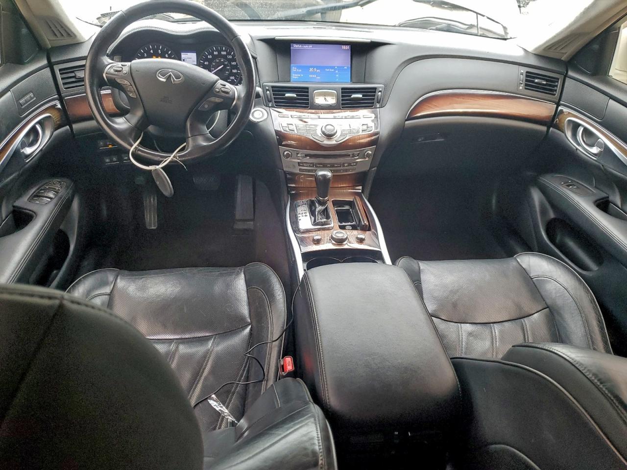 INFINITI M37 Image 8