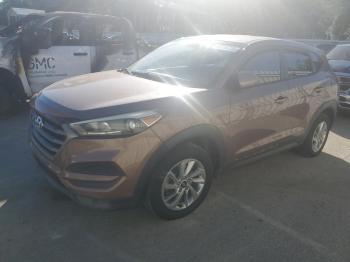  Salvage Hyundai TUCSON