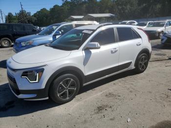  Salvage Kia Niro