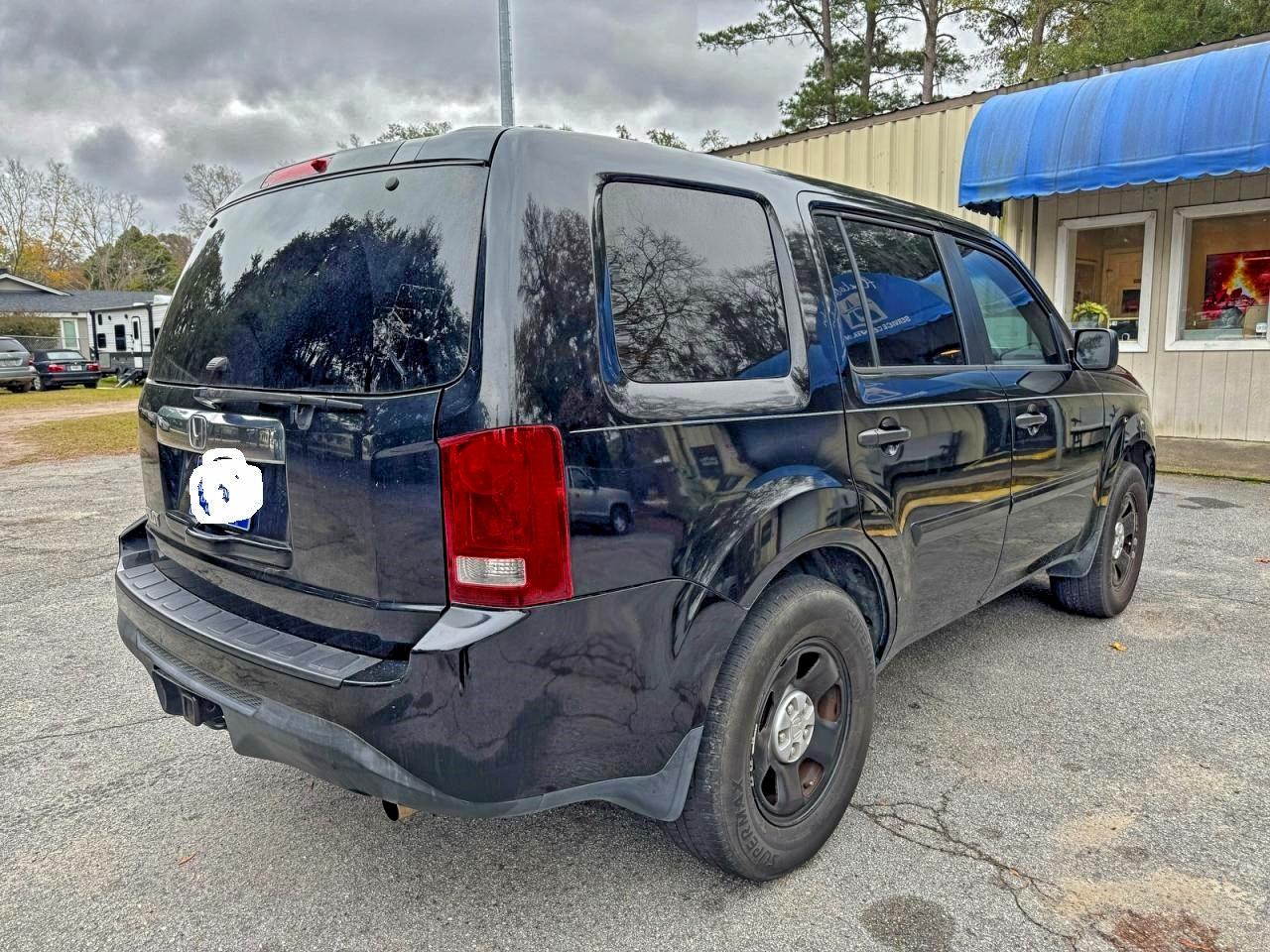 Honda Pilot Lx Image 3