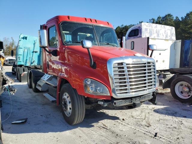  Salvage Freightliner Cascadia 1