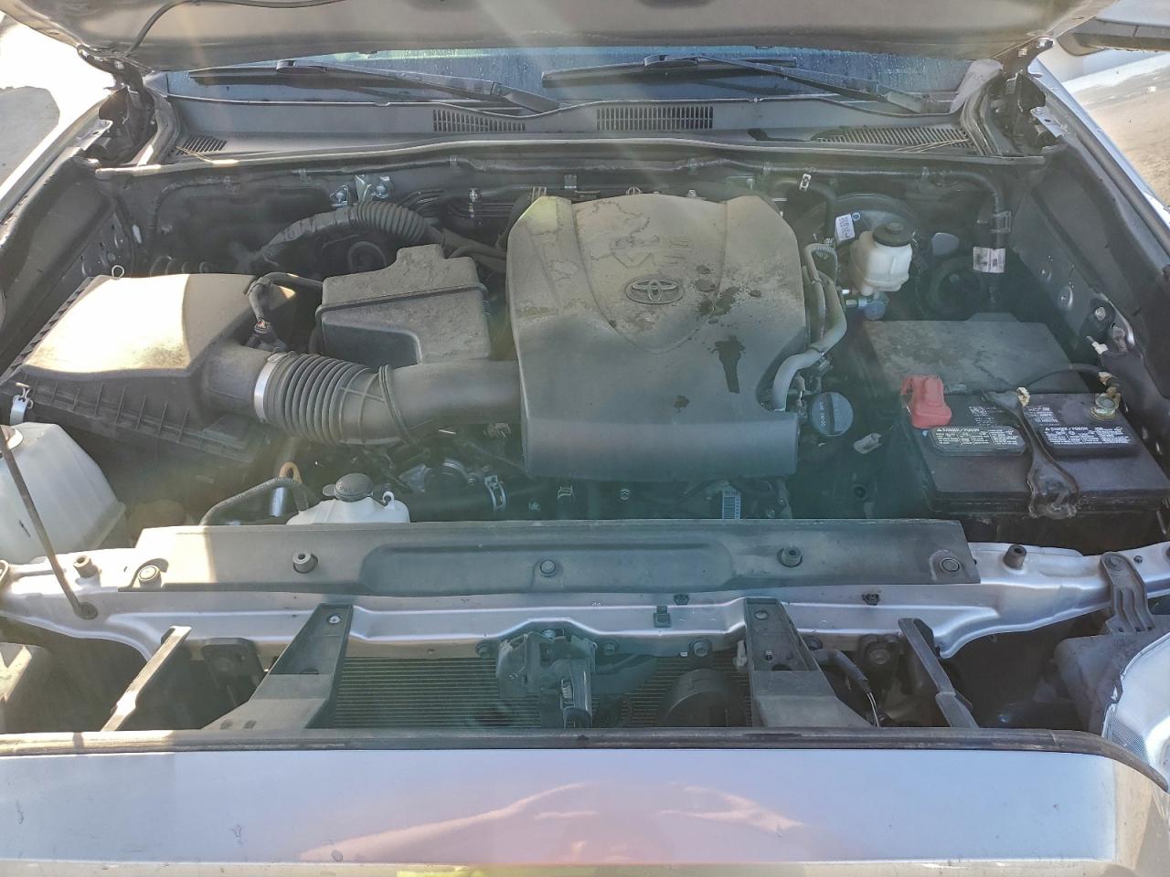 Toyota Tacoma Double Cab Image 9