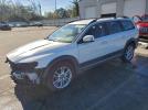 Volvo XC70 T5 Image 1