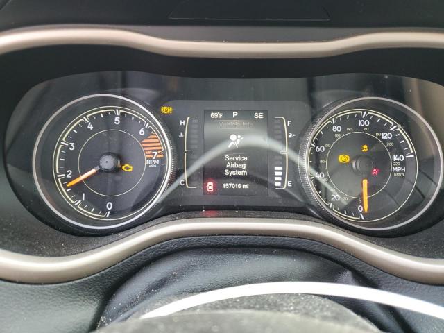 Jeep Grand Cherokee Latitude Image 5