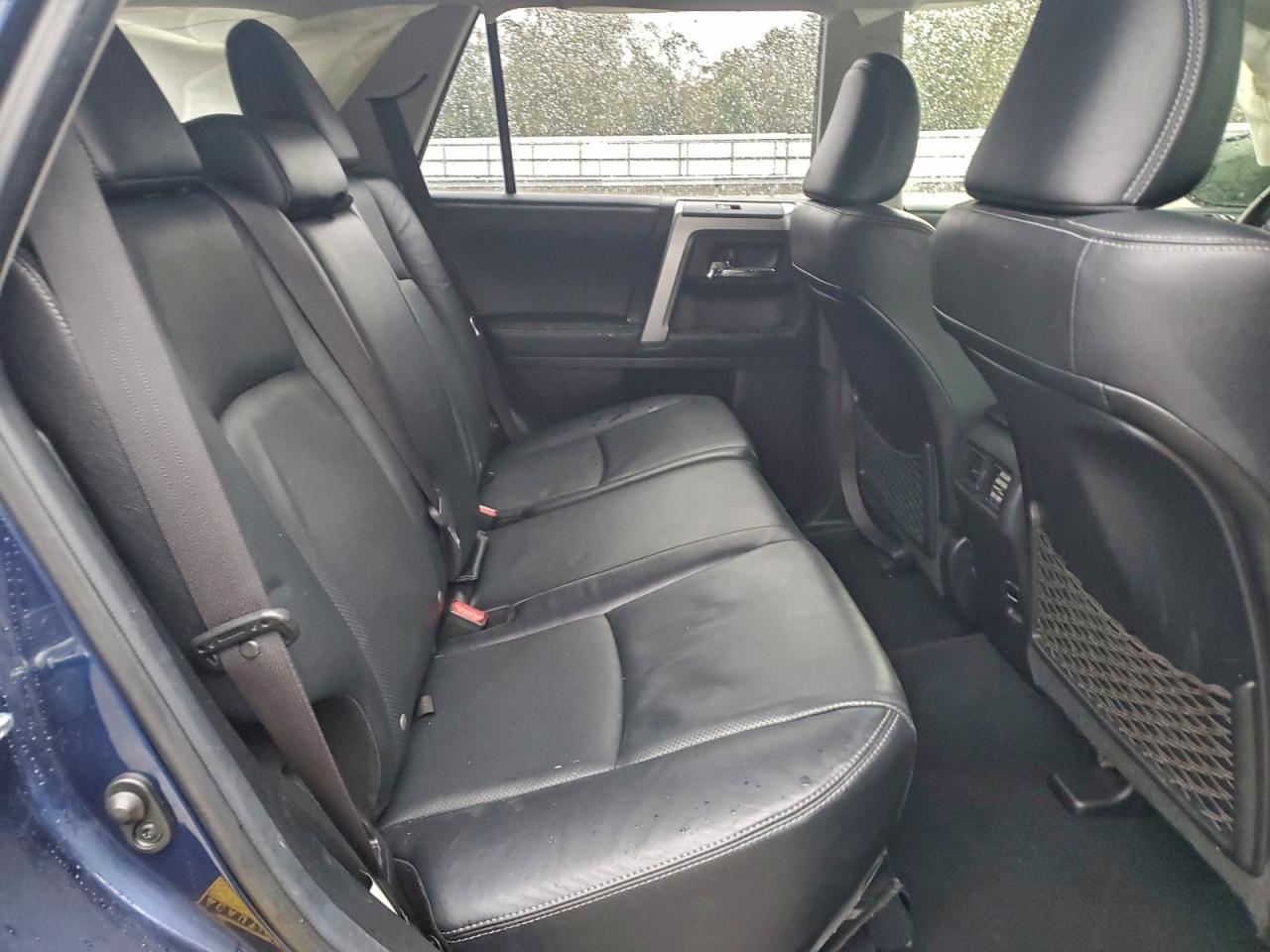 Toyota 4Runner Sr5/sr5 Premium Image 11