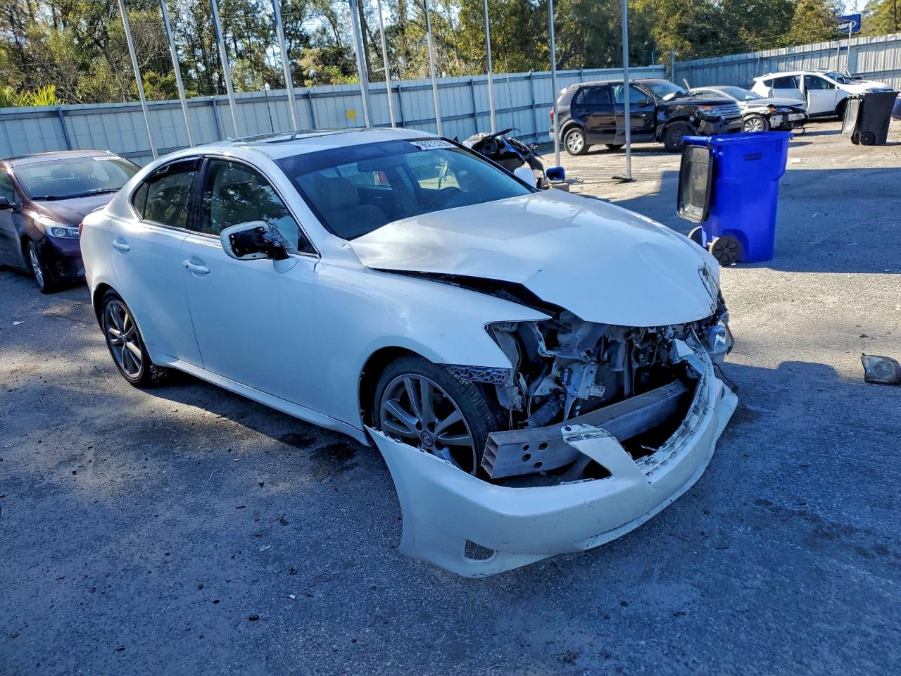 Lexus Is 250 Image 2