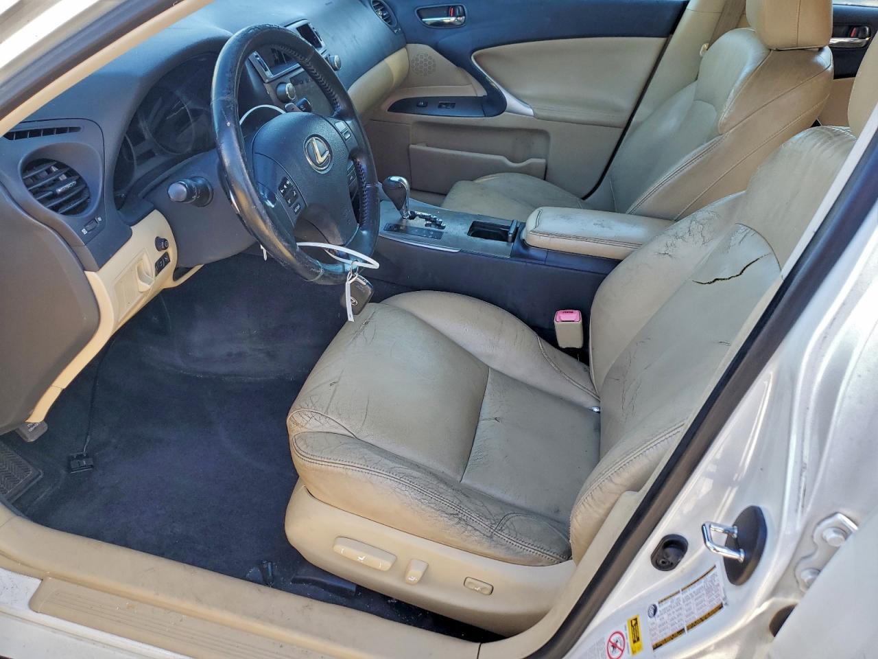 Lexus Is 250 Image 7