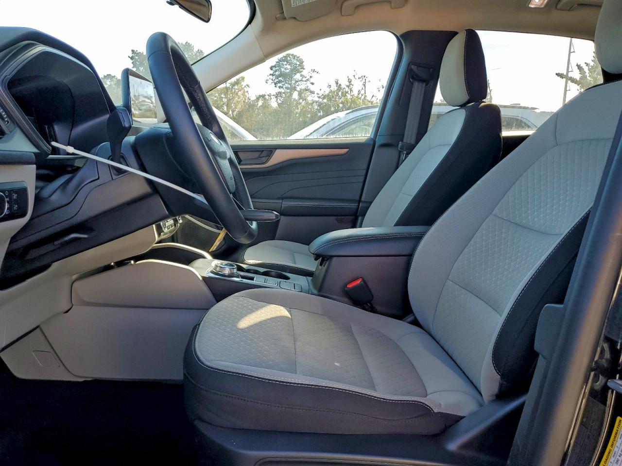 Ford Escape Active Image 13