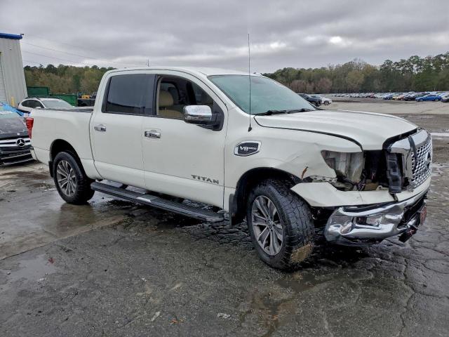 Nissan Titan Sv Image 7