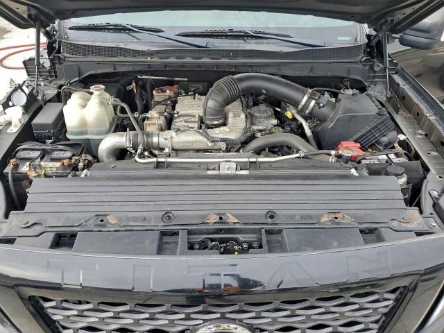 Nissan Titan Sl Image 12