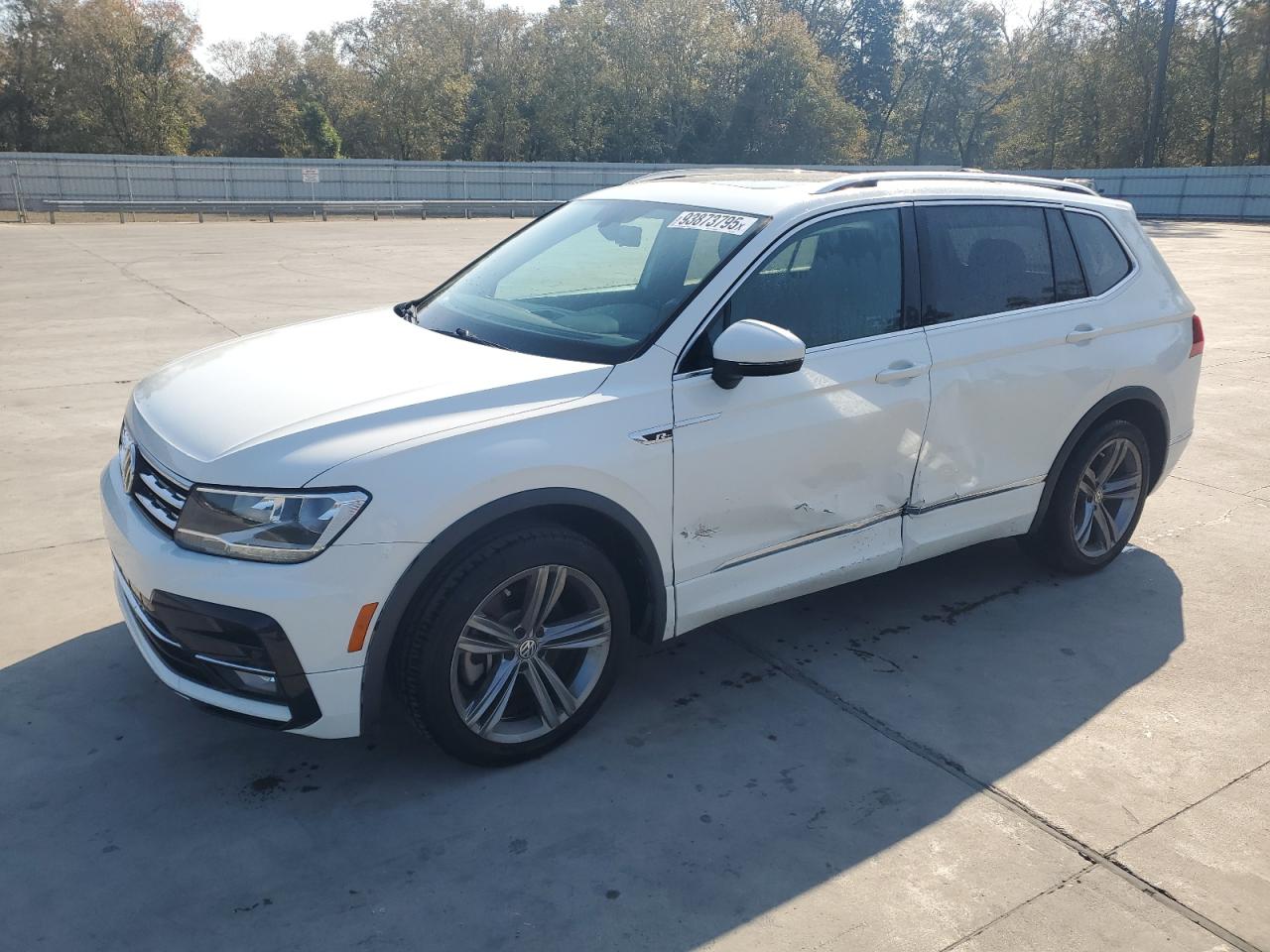 Volkswagen Tiguan Se Image 1