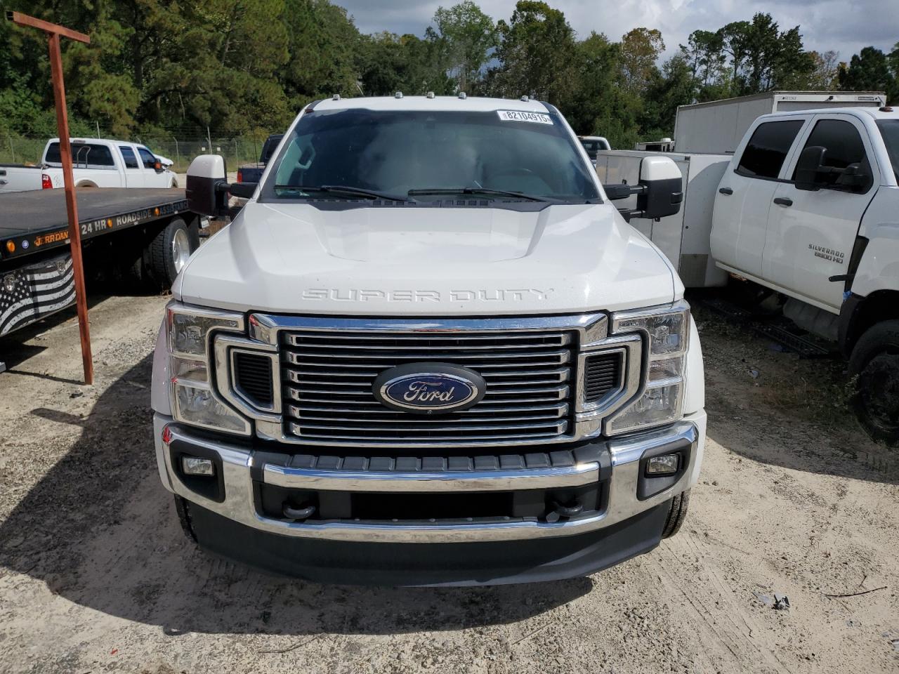 Ford F-450 Super Duty Image 6