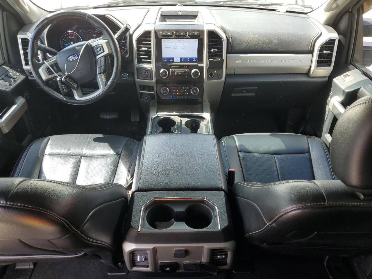 Ford F-450 Super Duty Image 3