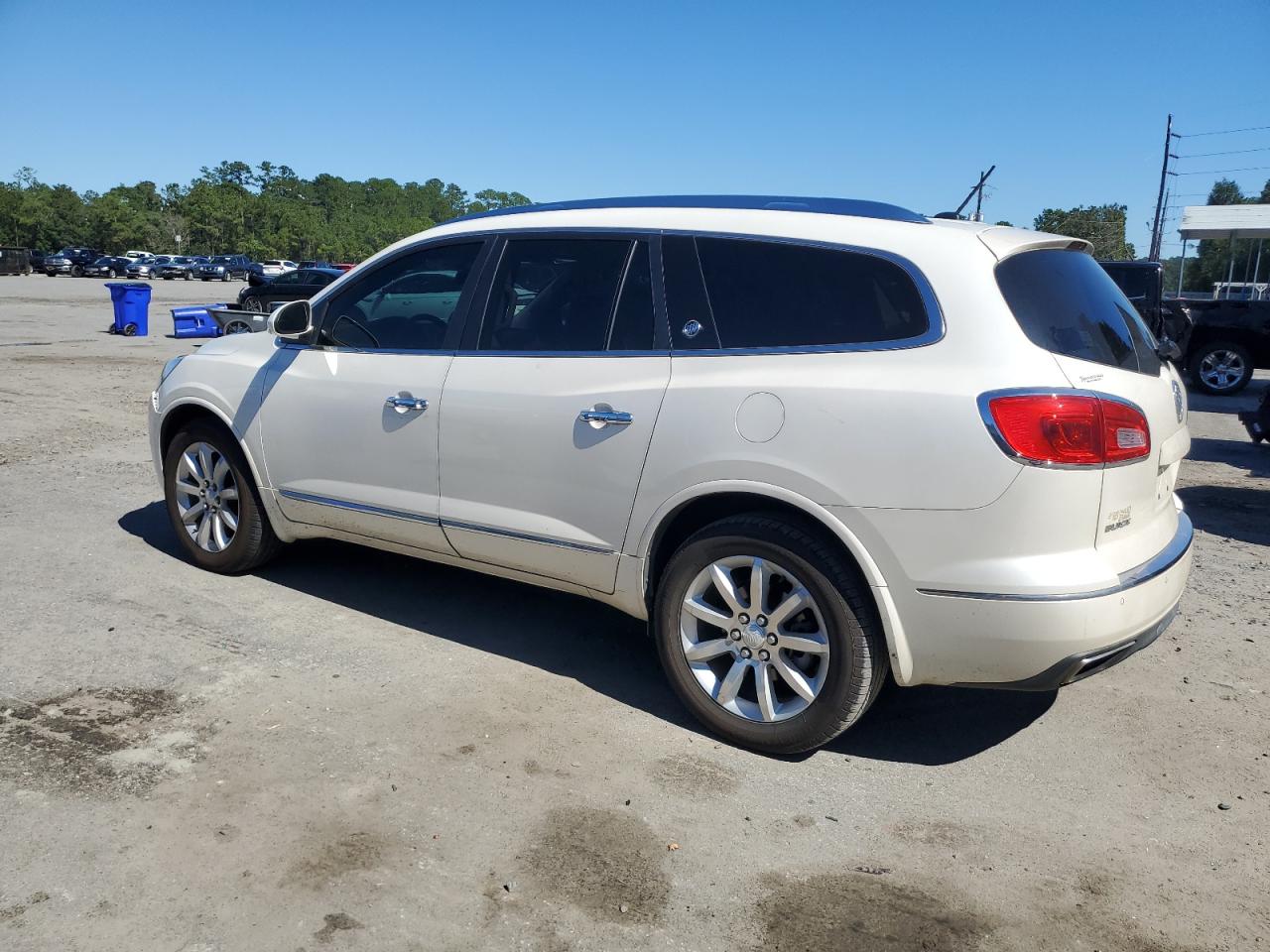 Buick Enclave Image 3