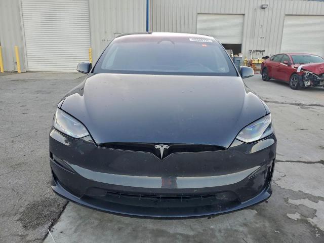 Tesla Model X Image 6