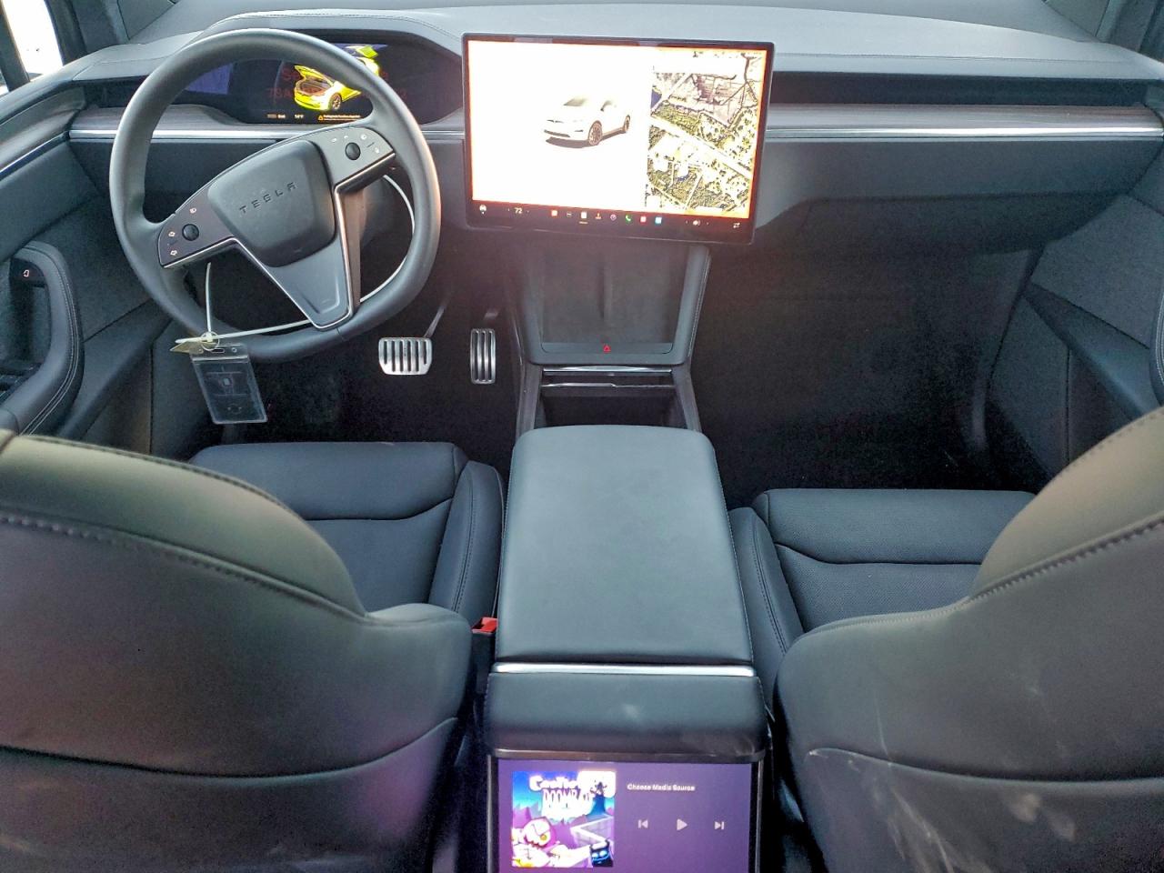 Tesla Model X Image 8