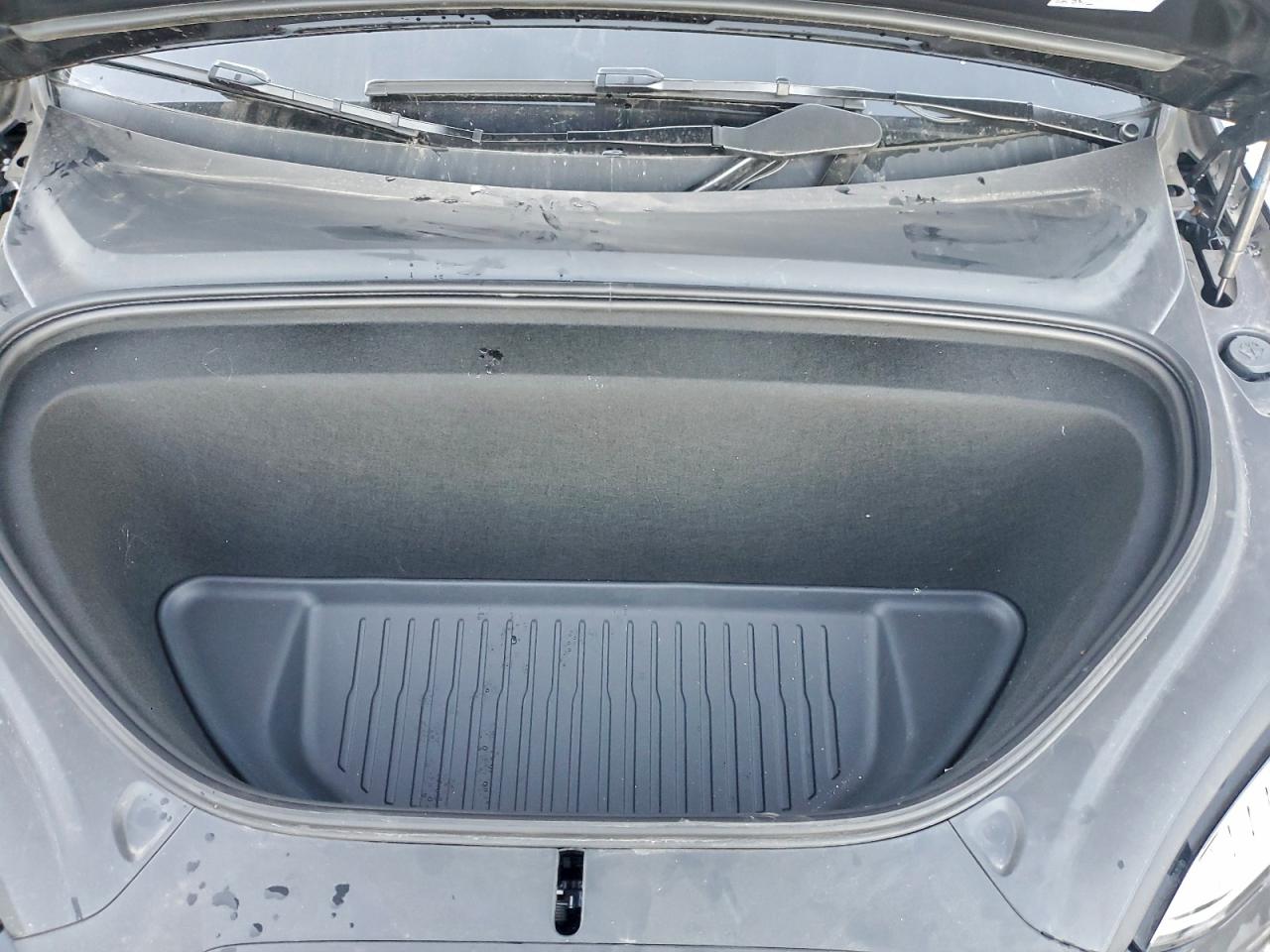 Tesla Model X Image 9