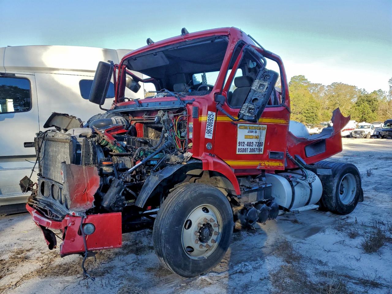 Volvo Vn Vnm Image 3