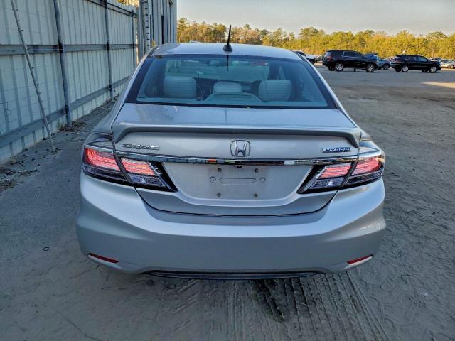 Honda Civic Hybrid Image 12