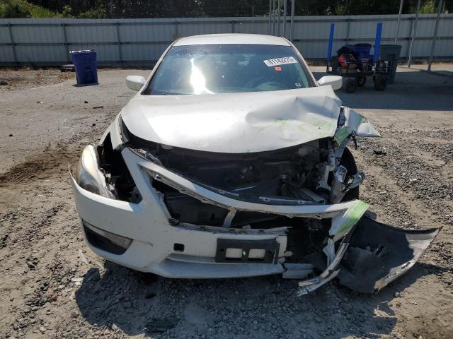 Nissan Altima 2.5 Image 8