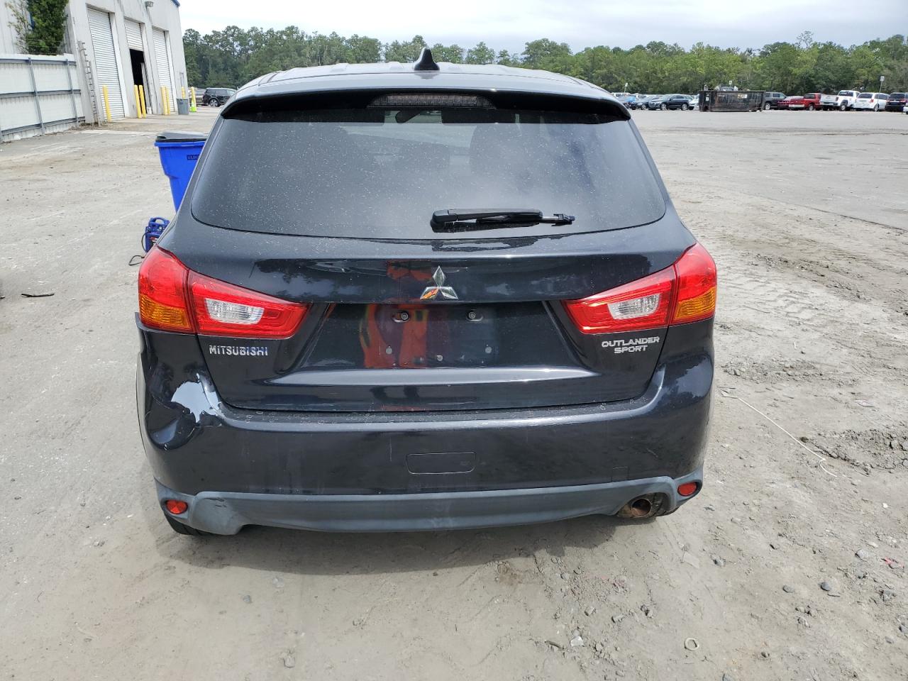 Mitsubishi Outlander Es Image 6