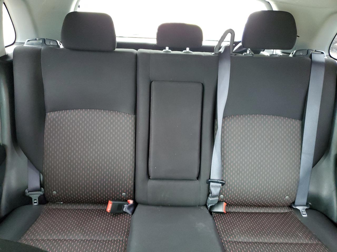 Mitsubishi Outlander Es Image 11