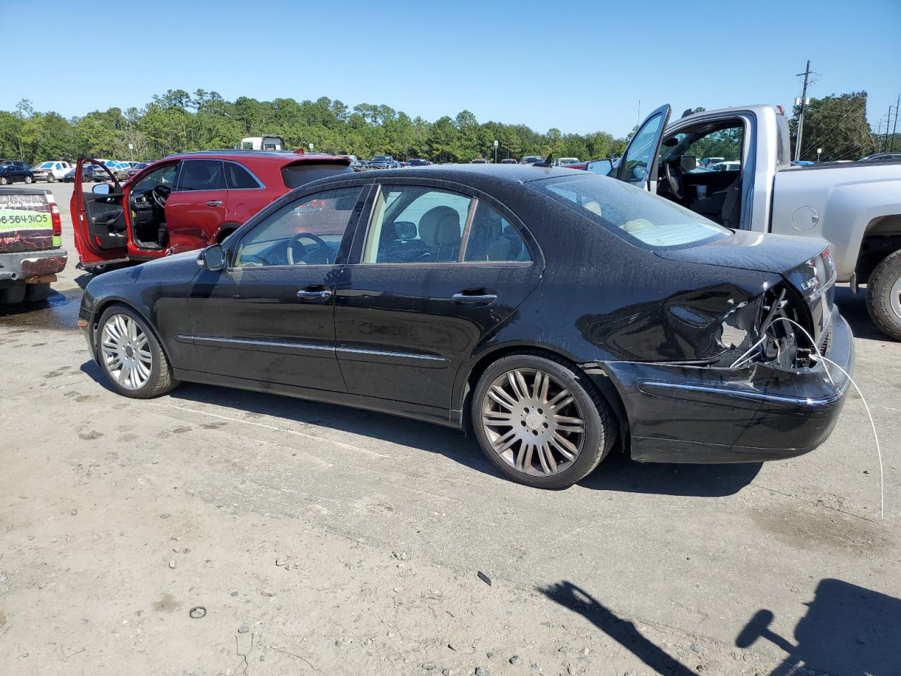 Mercedes-Benz E-Class 350 Image 8