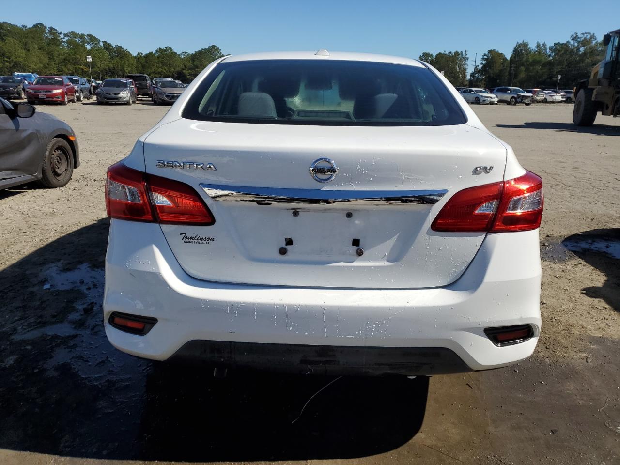 Nissan Sentra S Image 7