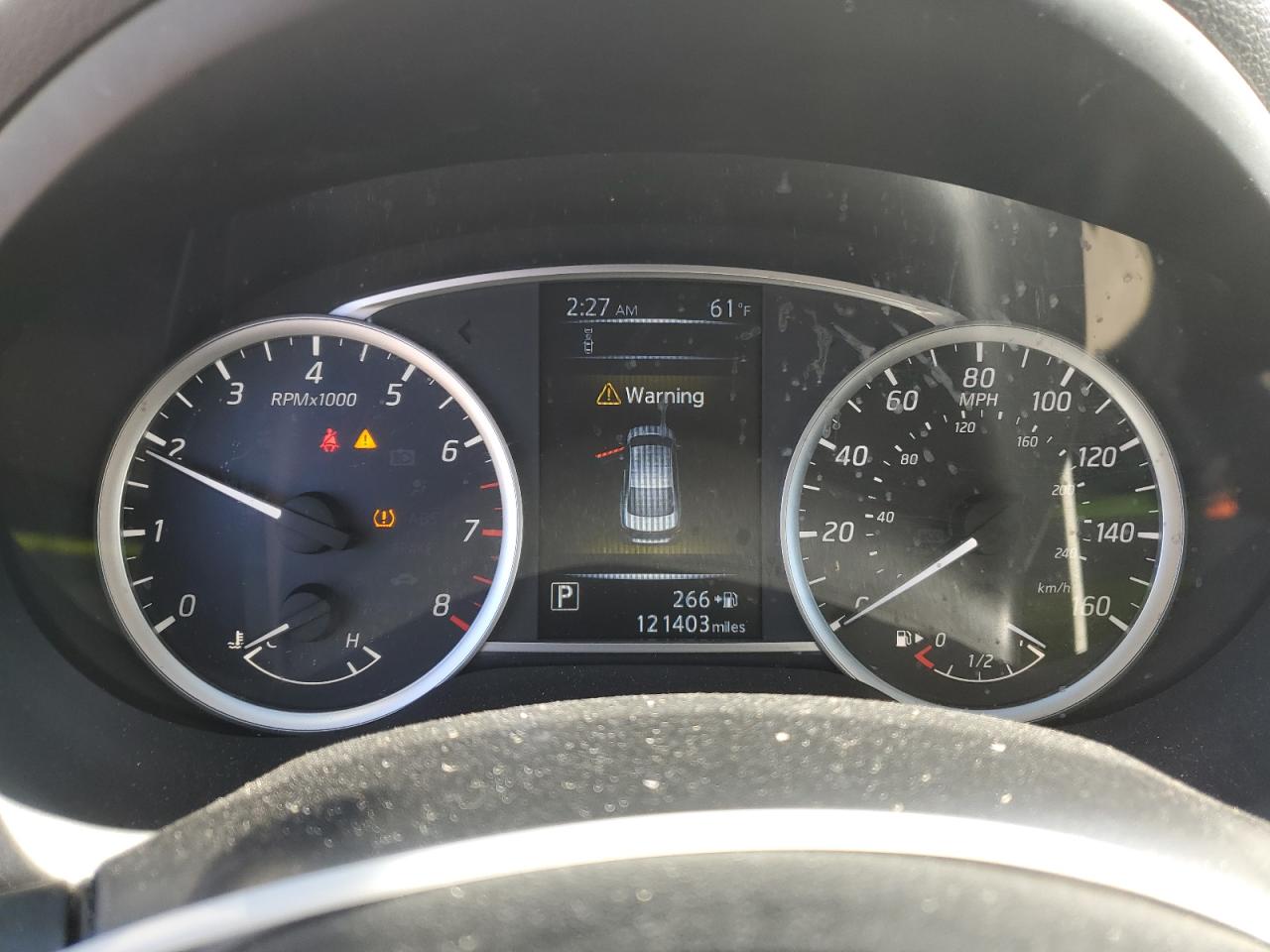 Nissan Sentra S Image 8