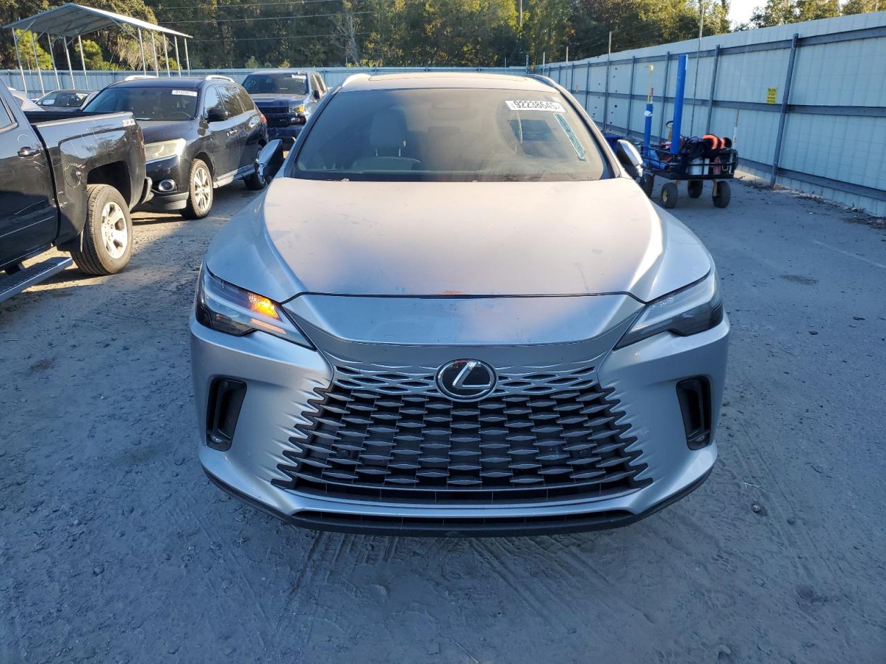 Lexus RX 350h Base Image 12