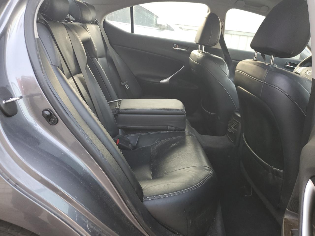 Lexus Is 250 Image 5