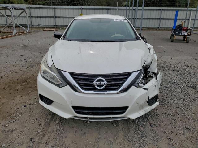 Nissan Altima 2.5 Image 7