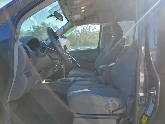 Nissan Frontier S Image 5