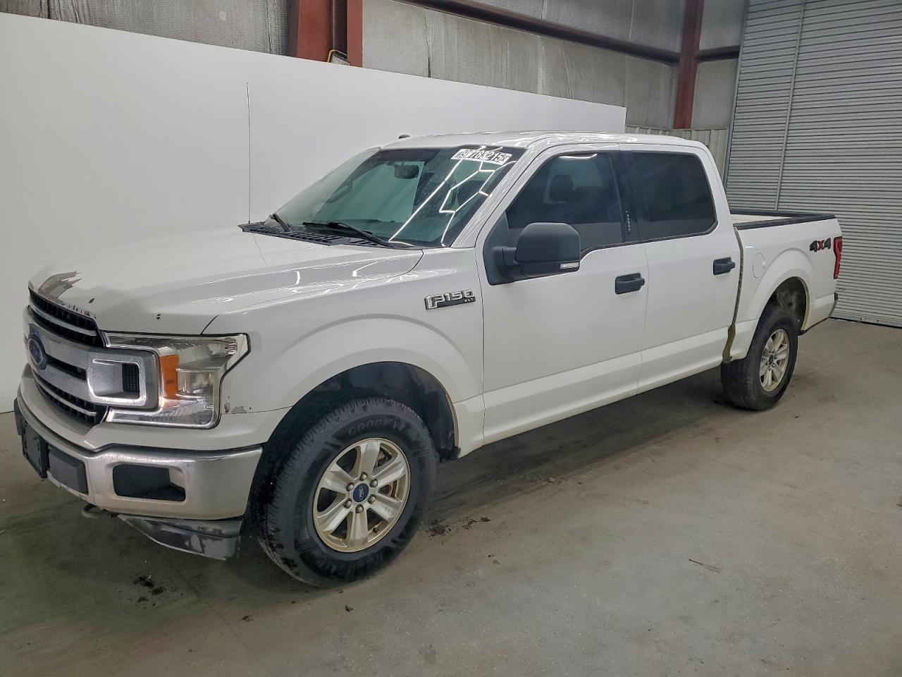 Ford F-150 Supercrew Image 1