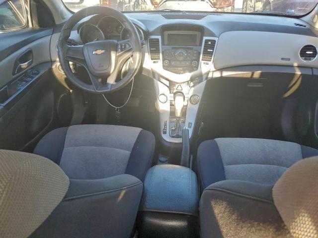 Chevrolet Cruze Ls Image 7