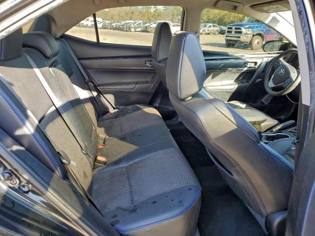 Toyota Corolla L Image 8