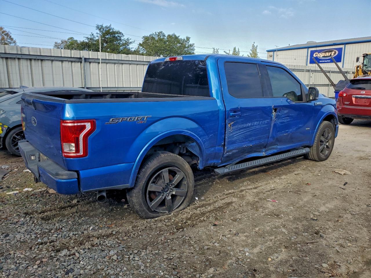 Ford F-150 Supercrew Image 4