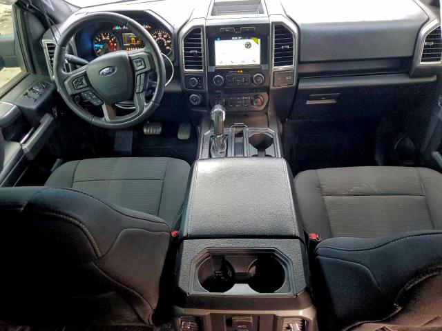 Ford F-150 Supercrew Image 8